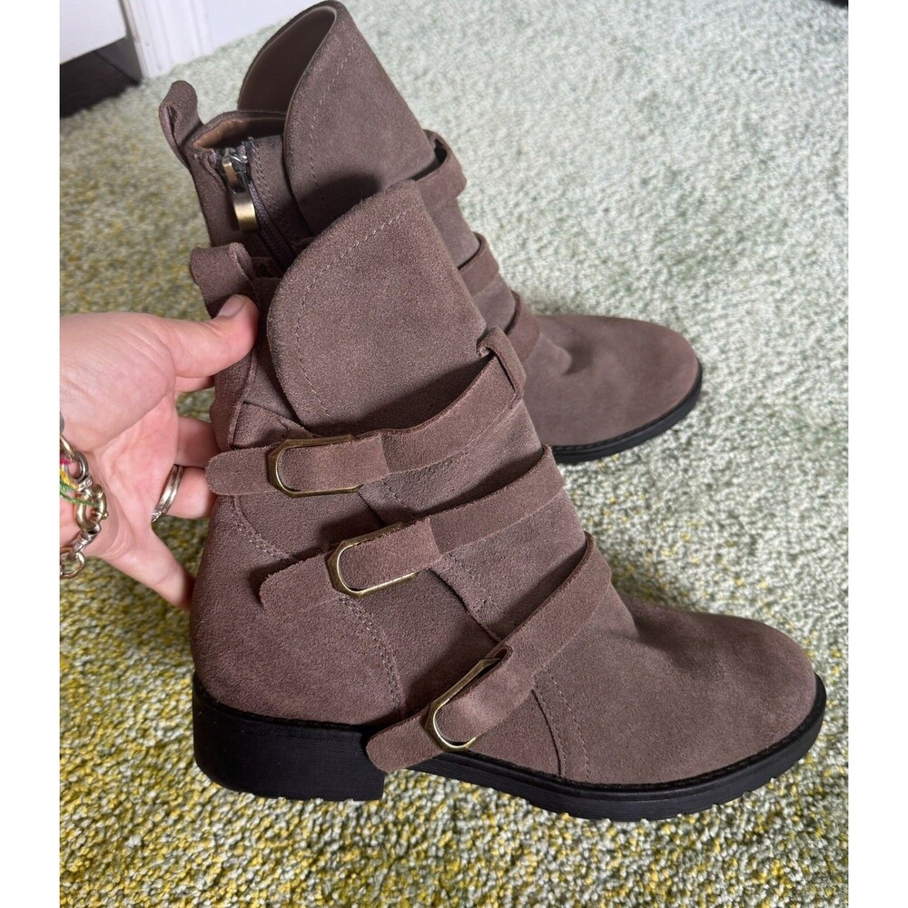 New Vintage Foundry Co Women Ankle/Mid  Leather Suede Justine Brown Boots  8.5